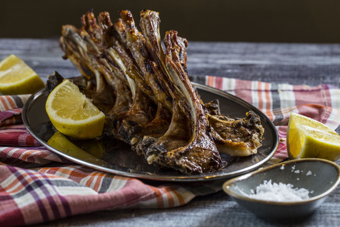 George's Steak House - Μπιφτεκούπολη - Αρνίσια παϊδάκια.